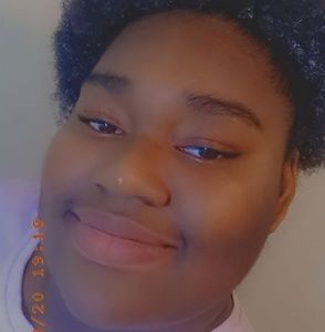 Meet your Posher, Jayline